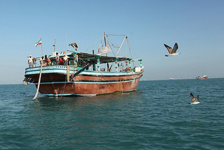 نجات ۷ ملوان لنج باری در خلیج فارس