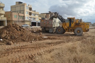 عملیات پاکسازی و جمع آوری نخاله های ساختمانی در شهرکرد آغاز شد