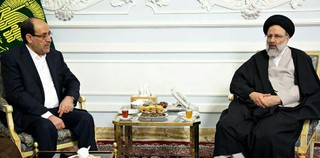 معاون رئیس جمهور عراق با تولیت آستان قدس رضوی دیدار کرد