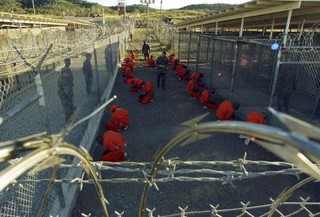 دولت ترامپ استفاده از زندان گوانتانامو را افزایش می‌دهد