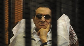 دادگاه مصر "عفو جامع" حسنی مبارک را بررسی می‌کند
