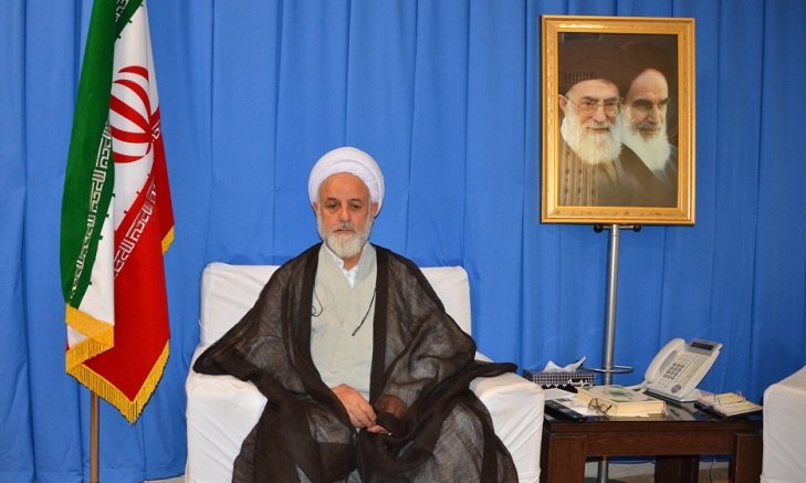 آیت الله هاشمی رفسنجانی ستون انقلاب و در صف مقدم برای دفاع از اسلام و انقلاب بود