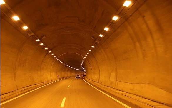 تکمیل روشنایی بزرگترین تونل شرق کشور، نیازمند اعتبار است