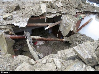 ریزش سقف منزل مسکونی جان یک نفر را در ایرانشهر گرفت