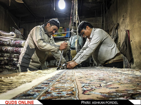 کارگاه های رفوگری و مرمت فرش بازار قدیمی مشهد