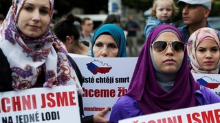 رای تبعیض آمیز دادگاه کشور چک علیه یک دختر محجبه سومالیایی
