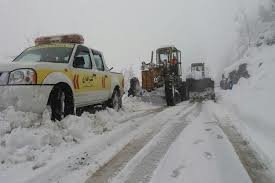 برف و کولاک راه ۱۳۳۰ روستا را در آذربایجان شرقی مسدود کرد
