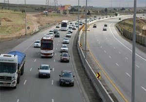 آخرین وضعیت جوی کشور / ترافیک نیمه سنگین در ورودی کلانشهرها