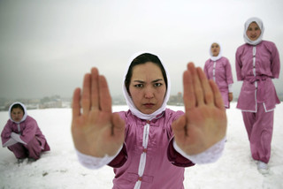 دختران «ووشو کار» افغان و مبارزه با محدودیت های سنتی + تصاویر