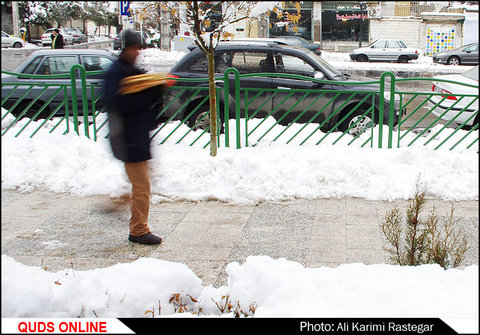 بارش برف در مشهد /گزارش تصویری