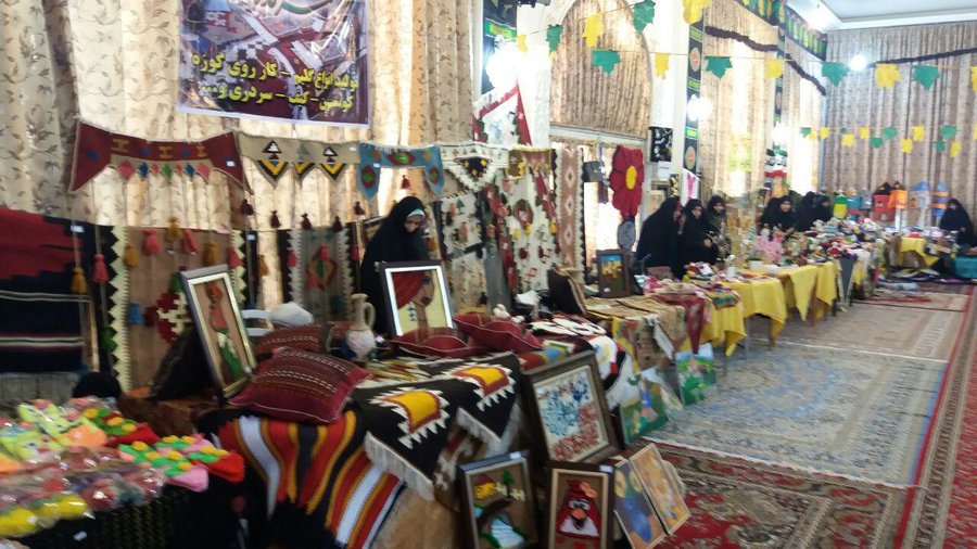نمایشگاه اقتصاد مقاومتی در مشهد؛ فرصتی برای ارائه تولیدات خانواده‌ها