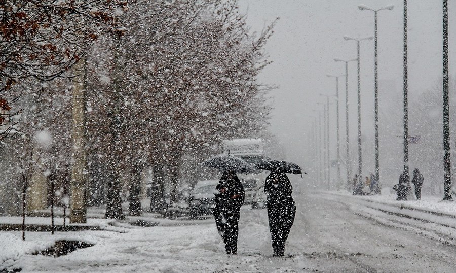 برف و باران آذربایجان غربی را فرا می گیرد
