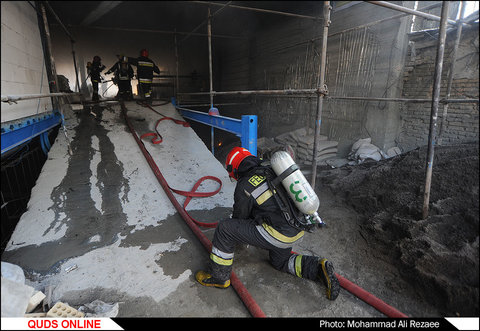 آتش سوزی ساختمان بلوارسجاد مشهد/گزارش تصویری