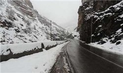 بارش برف در اغلب استان‌های کشور / ترافیک نیمه سنگین در ورودی کلانشهرها