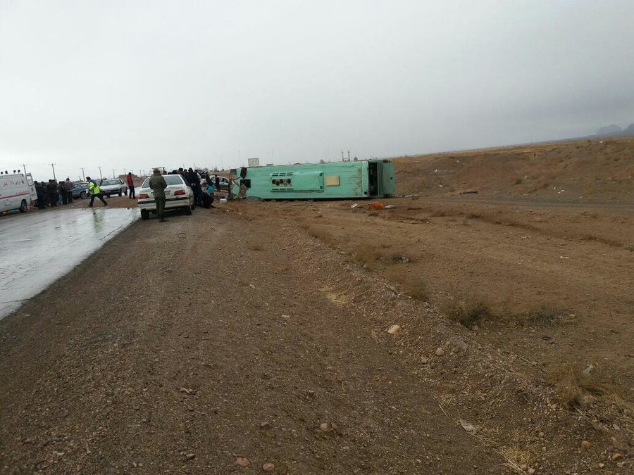  اتوبوس مسیر کرمان – بافت واژگون شد