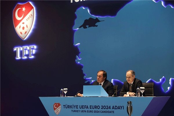 ترکیه رسما کاندیدای میزبانی مسابقات یورو ۲۰۲۴ شد+عکس