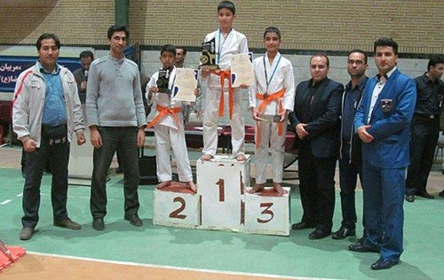 کاراته کاران گنابادی در مسابقات استانی موفق به کسب ۶ مدال طلا، نقره و برنز شدند