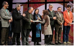 دانشجوی یزدی برگزیده جشنواره بین‌المللی هنرهای تجسمی فجر شد