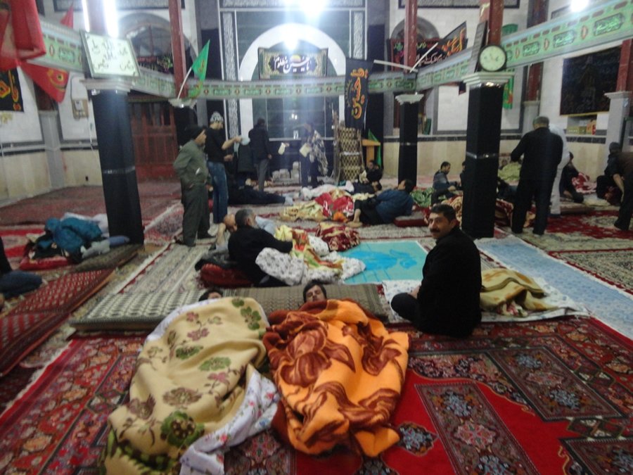 مسجد شبانه‌روزی که دیدار زائران محروم را مهیا کرد
