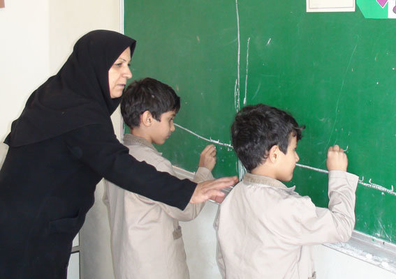 تایید اصلاح قانون تعیین تکلیف استخدامی معلمین حق‌التدریسی
