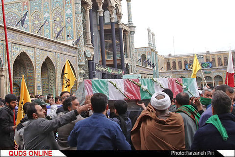 مراسم تشییع پیکر پنج شهید گمنام دفاع مقدس در قم