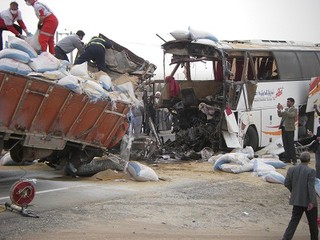 حادثه تصادف در آزاد راه کاشان – نطنز ۱۶ نفر مصدوم برجا گذاشت