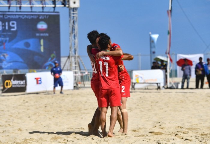 حضور تیم‌های اسپانیا، روسیه و پرتغال در رقابت‌های فوتبال ساحلی یزد