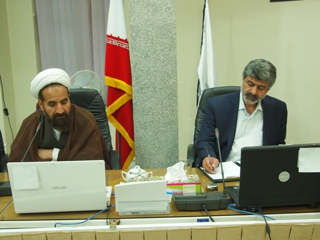 مناطق حاشیه نشین شهر یزد به خدمات بیشتری نیاز دارد