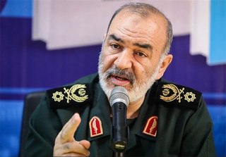 سردار سلامی:هیچ قدرتی قادر به شکست ملت ایران نیست