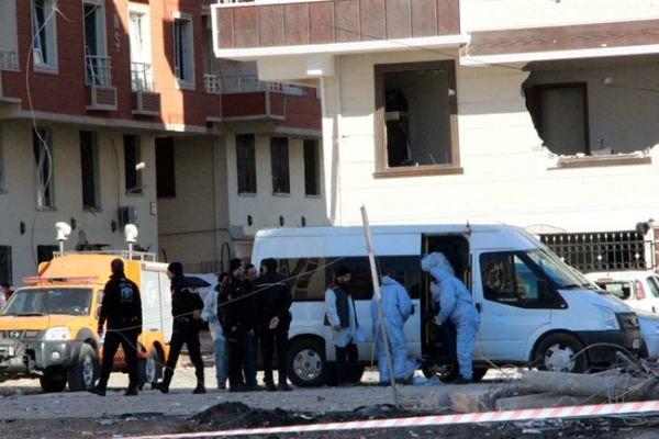 انفجار بمب در ترکیه / کشته شدن دو نظامی ارتش