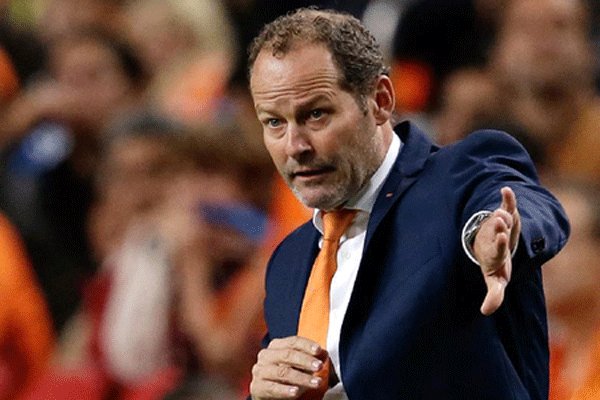 احتمال استعفای سرمربی تیم ملی فوتبال هلند