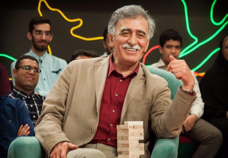 همایون اسعدیان به خندوانه می‌آید
