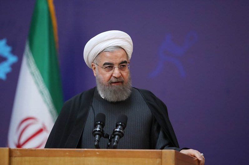 روحانی:​​​​​​​ اجازه نمی‌دهیم کسی مردم را از رفتن به‌پای صندوق‌های رأی مأیوس کند
