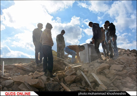 امداد رسانی به مناطق زلزله زده