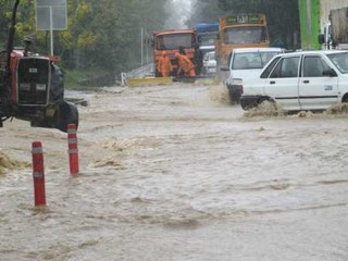 بارندگی شدید برخی مدارس آذربایجان غربی را تعطیل کرد
