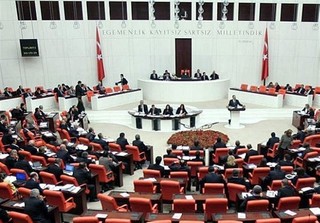 پارلمان ترکیه تمدید حالت اضطراری را تایید کرد