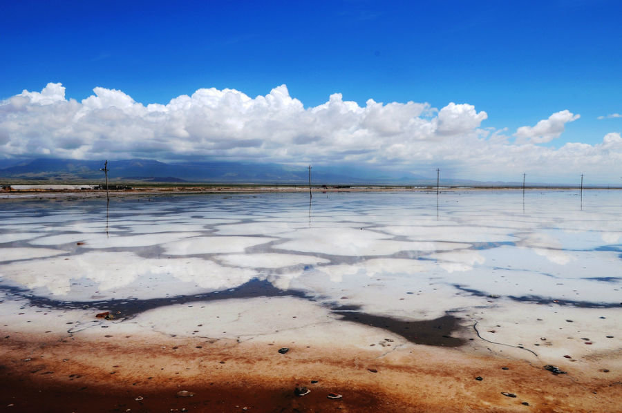 موج بحران در دریاچه نمک قم/ریزگرد های با نمک در راه است
