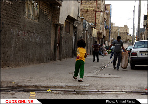 گزارش تصویری: بهار خاکستری در محله شهید خزانه داری خیابان رسالت مشهد