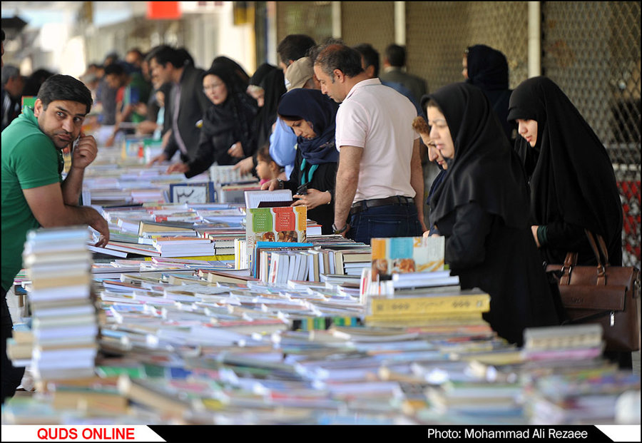 رونق بازار کتاب‌های دست دوم در مشهد؛ وقتی کتاب هم «لاکچری» می‌شود