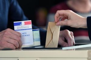 آخرین نظرسنجی ها از انتخابات فرانسه
