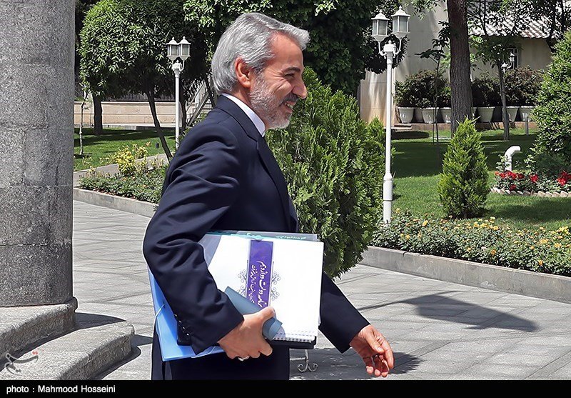 تصاویر/ شعار دولت روحانی برای دولت دوازدهم
