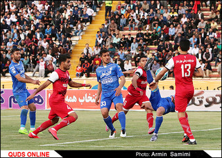 دیدار تیم های پدیده و استقلال تهران