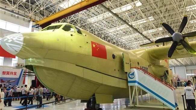 پرواز بزرگترین هواپیمای آبی-خاکی جهان در چین
