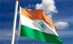 تهدید هندی‌ها برای به چنگ آوردن «فرزاد ب»/هند واردات نفت از ایران را ۲۵ درصد کاهش می‌دهد