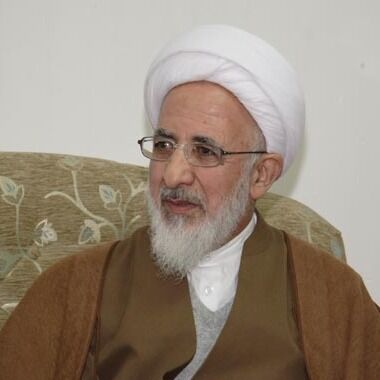 آیت الله جوادی آملی: جریان امامت عامل حیات جامعه انسانی است