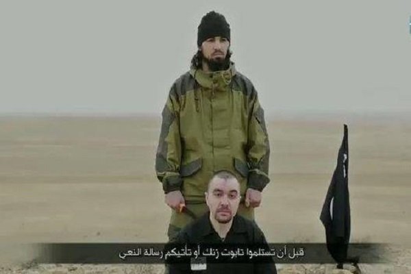 داعش از اعدام یک افسر اطلاعاتی روسیه در سوریه خبر داد