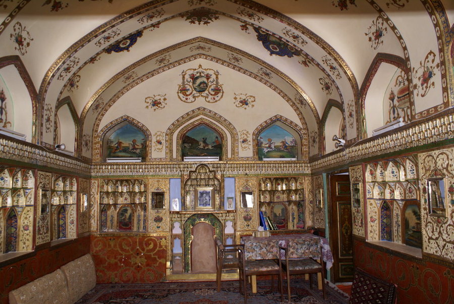 یادگار دوران قاجار، خانه ای برای شعر اصفهان