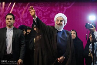 حسن روحانی در زنجان سخنرانی می کند