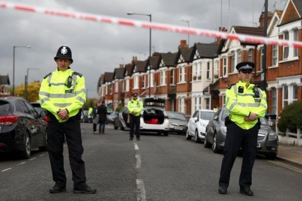 یک افسر پلیس لندن به ضرب گلوله کشته شد
