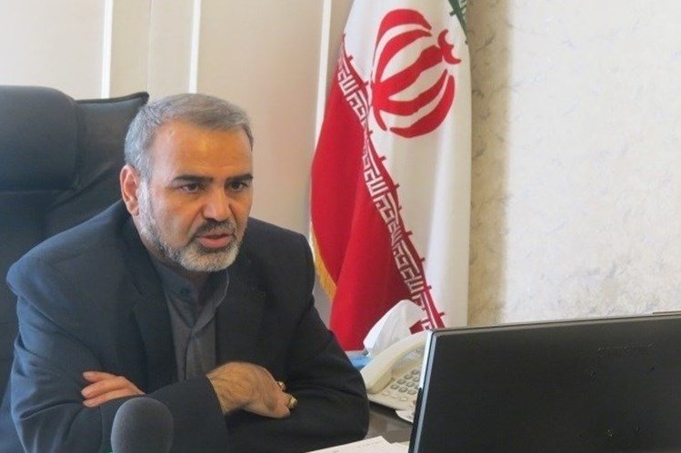"خانه کارگر" پول کارگران را خرج تبلیغ حسن روحانی کرد "خانه کارگر" پول کارگران را خرج تبلیغ حسن روحانی کرد